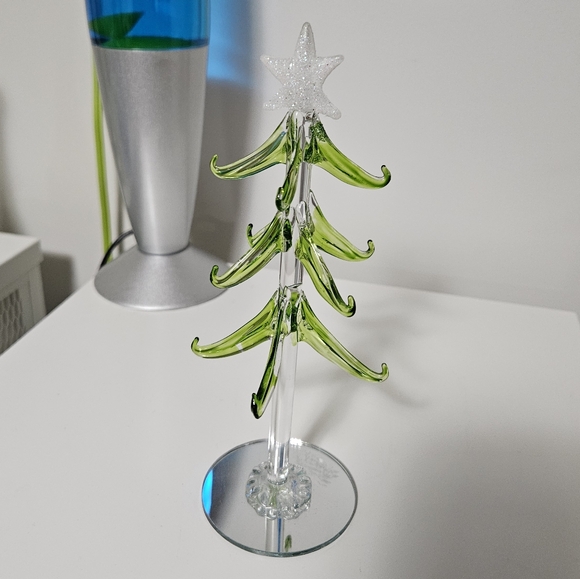 Hand Blown Glass Christmas Tree - Picture 2 of 6